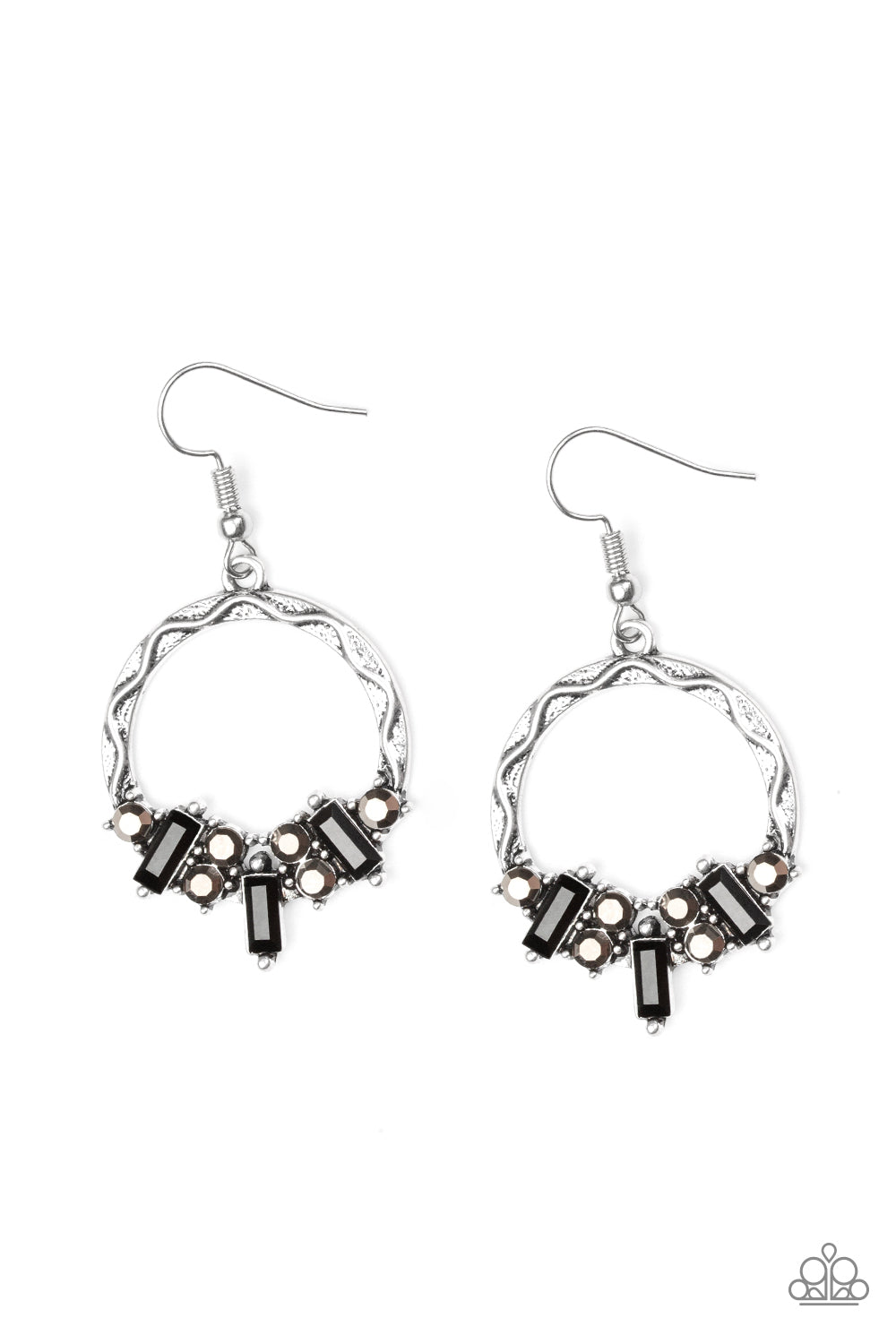 On the Uptrend - black - Paparazzi earrings