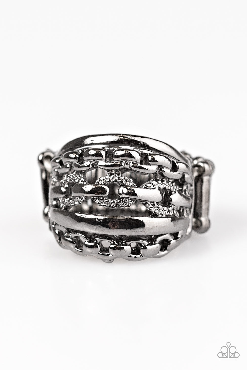 A CHIC Reaction - Black - Paparazzi ring