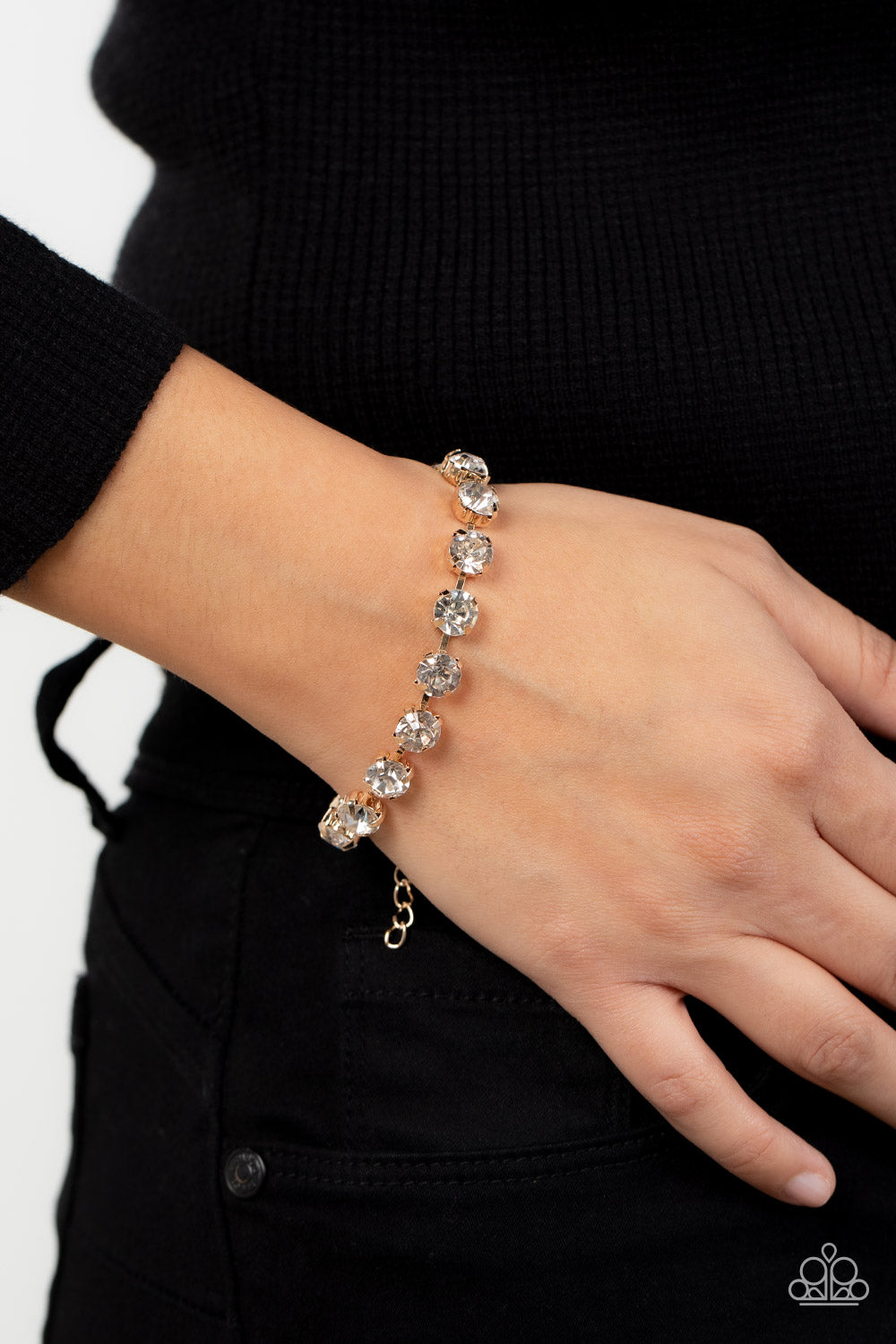 A-Lister Afterglow - gold - Paparazzi bracelet