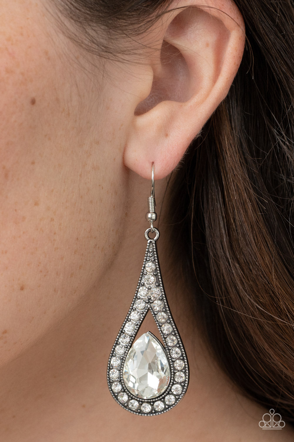 A-Lister Attitude - white - Paparazzi earrings