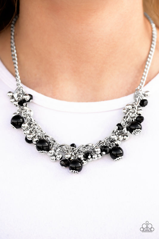 A Pop of Posh - black - Paparazzi necklace