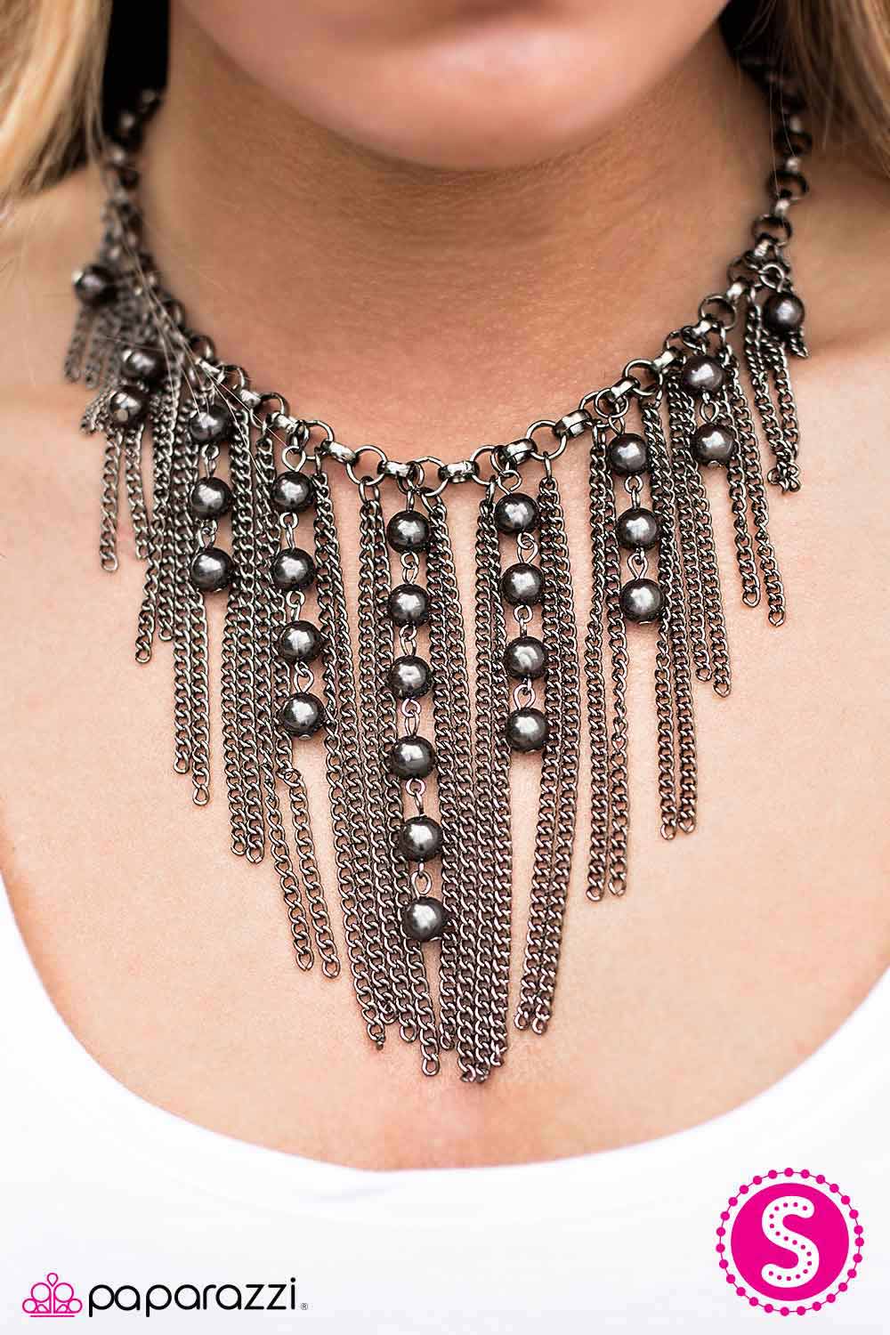 A Risk I Am Willing to Take - black - Paparazzi necklace