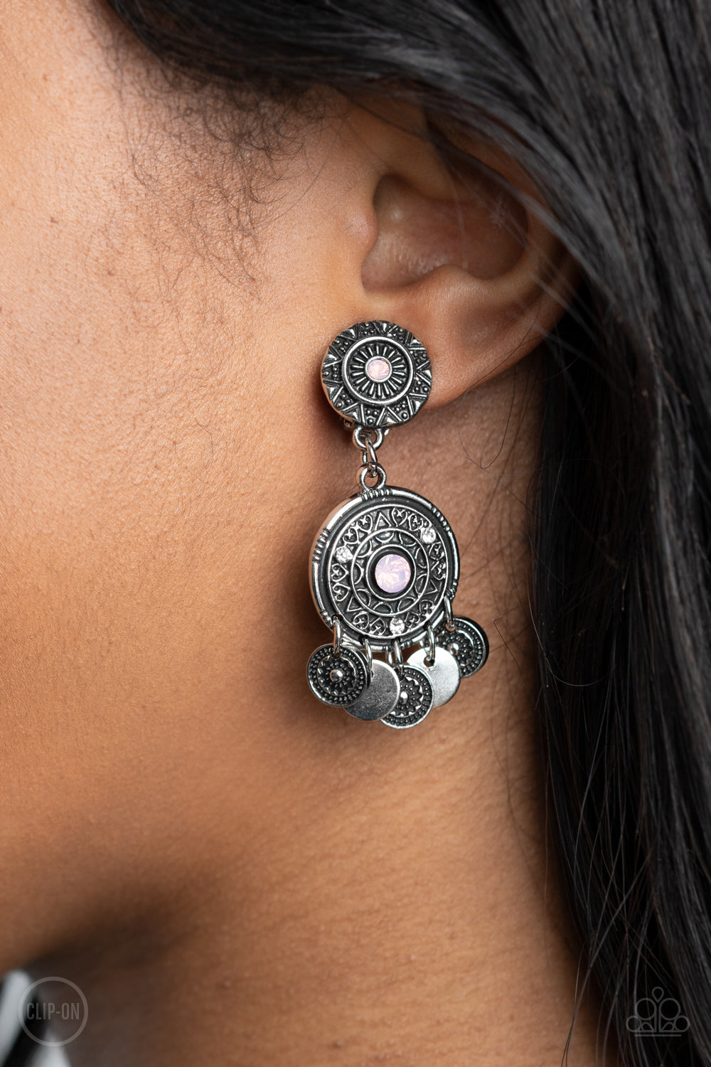 A DREAMCATCHER Come True - pink - Paparazzi CLIP ON earrings