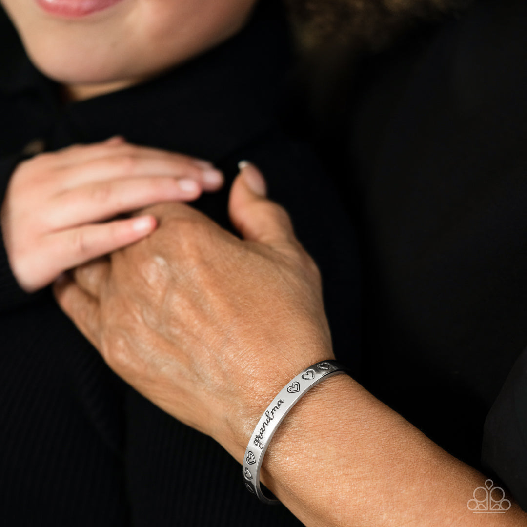 A Grandmother's Love - silver - Paparazzi bracelet