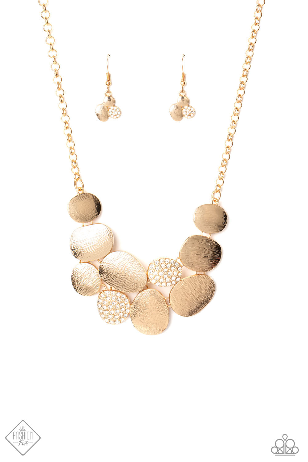 A Hard LUXE Story - gold - Paparazzi necklace