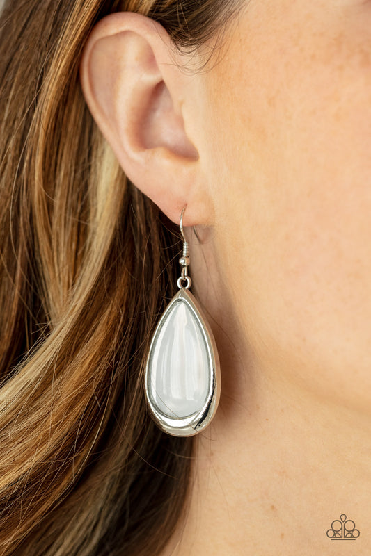 A World To SEER - white - Paparazzi earrings