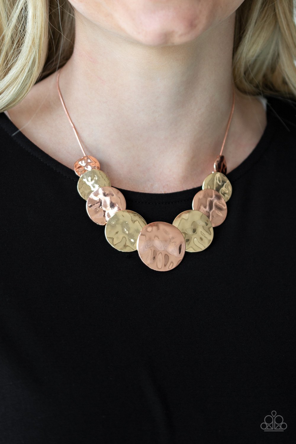 A Daring Discovery-copper-Paparazzi necklace
