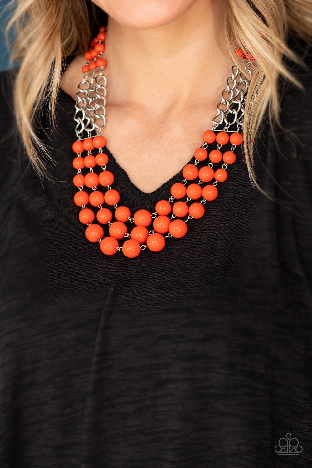 A La Vogue-orange-Paparazzi necklace