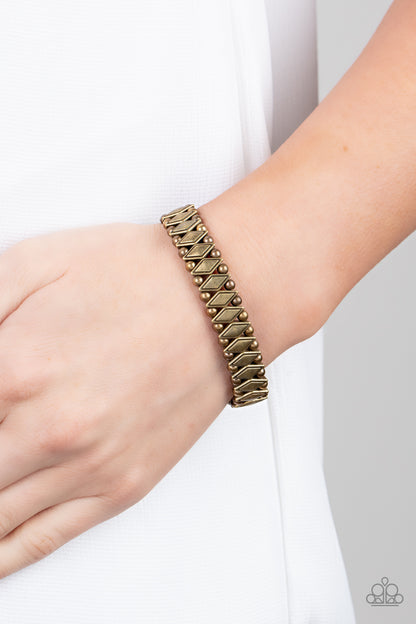 Abstract Advisory - brass - Paparazzi bracelet