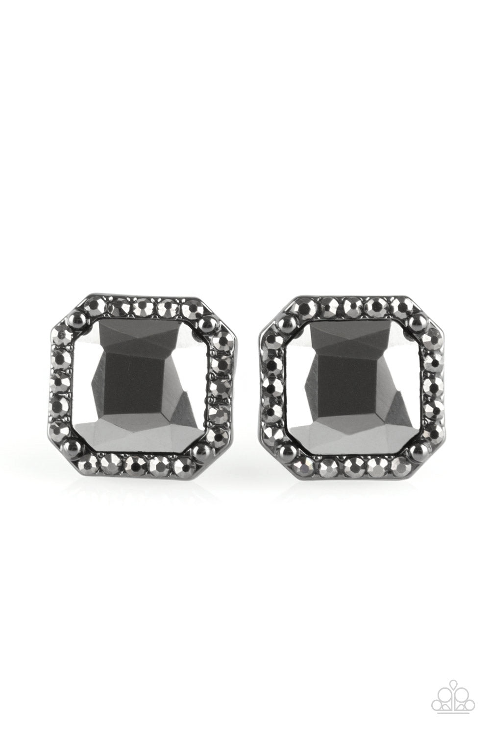 Act Your AGELESS - black - Paparazzi earrings