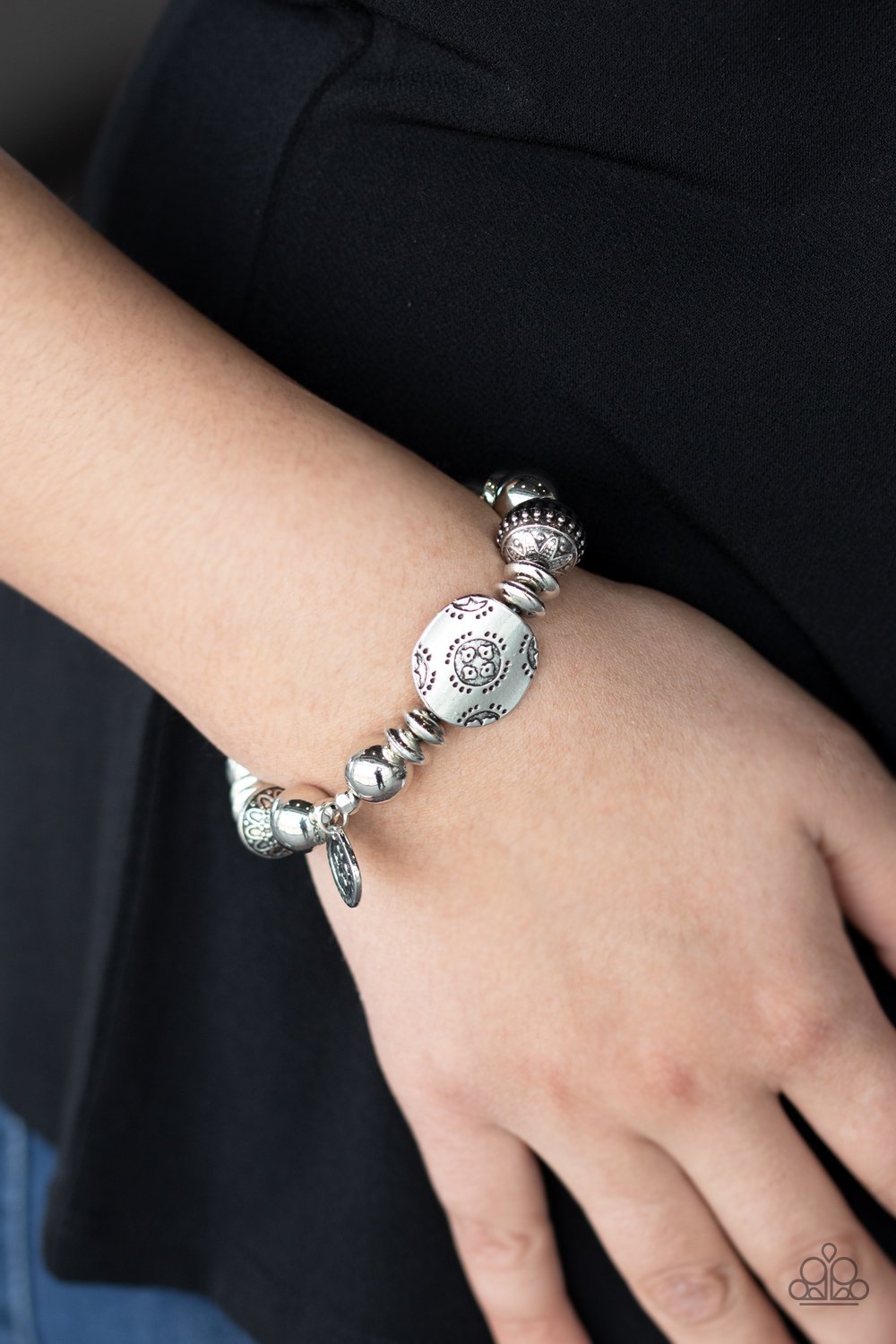 Aesthetic Appeal-silver-Paparazzi bracelet