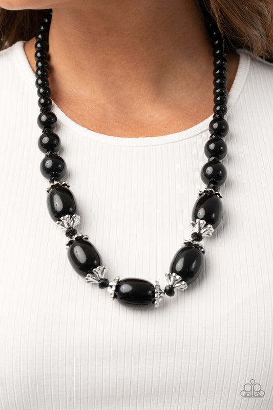 After Party Posh - black - Paparazzi necklace