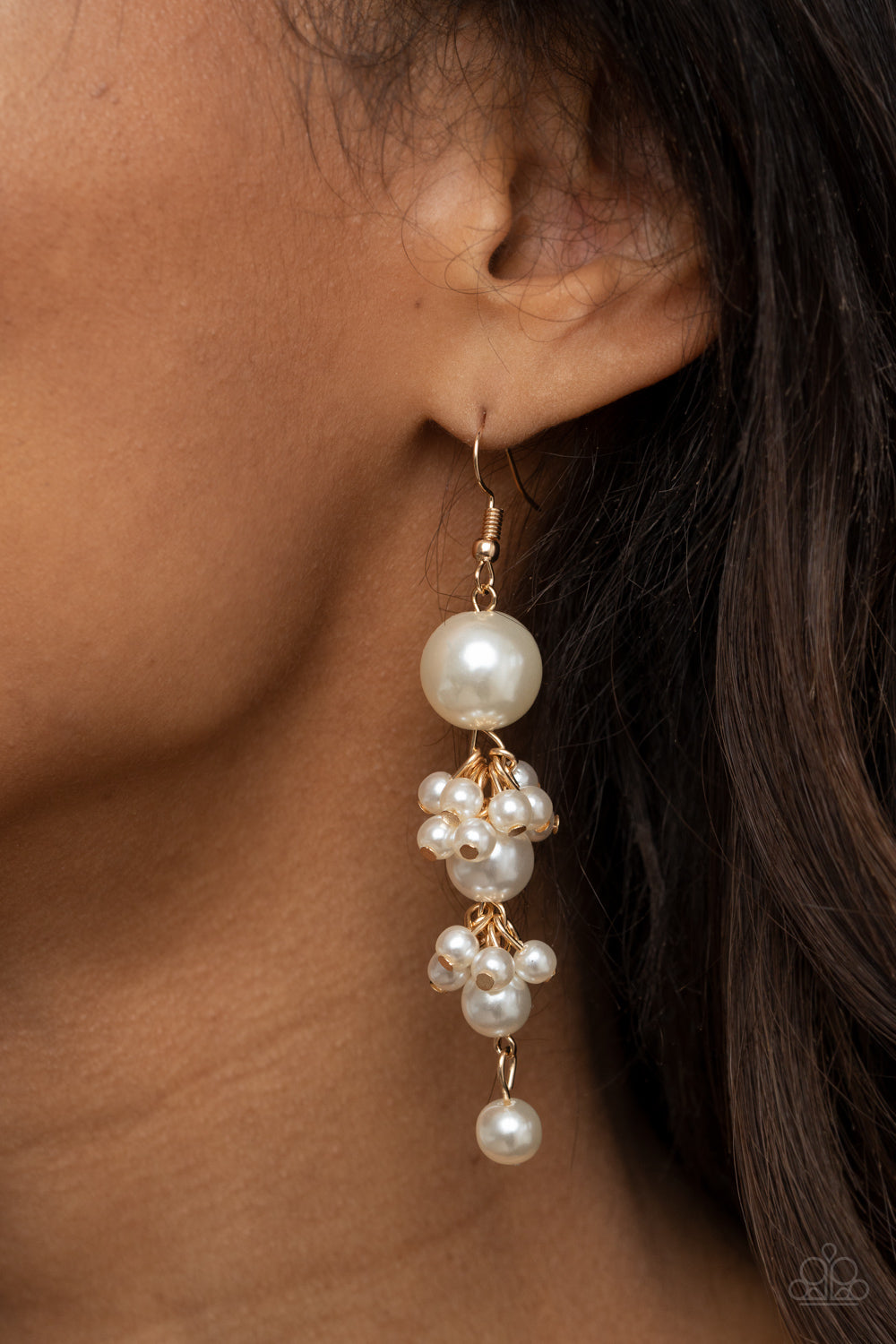 Ageless Applique - gold - Paparazzi earrings