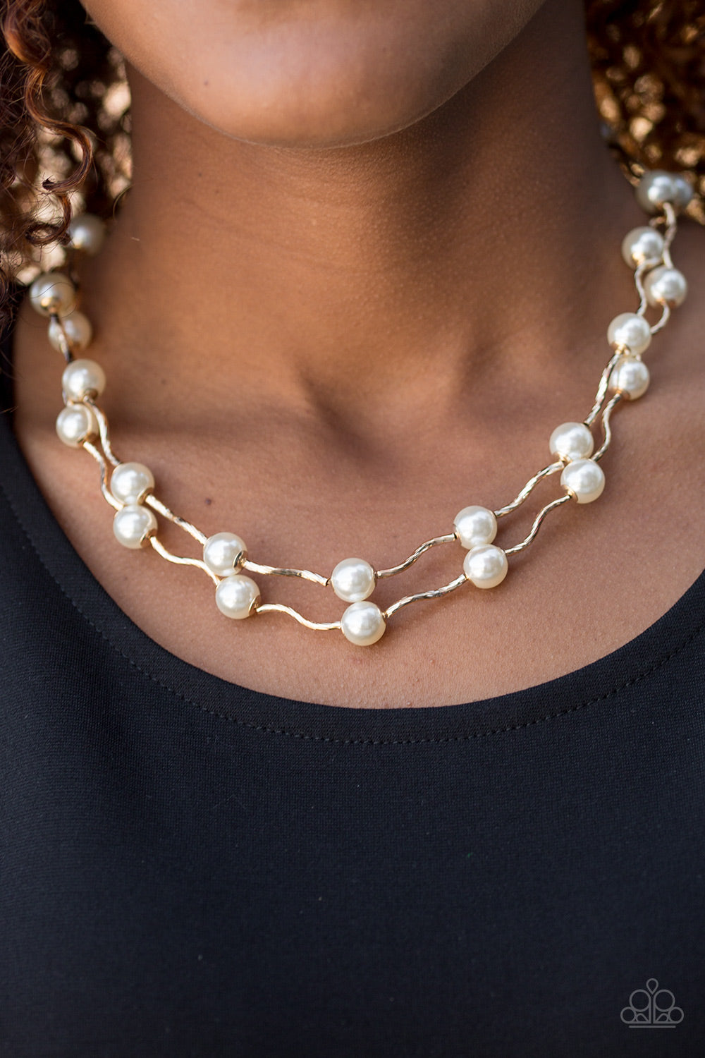 Ahead of the FAME - white - Paparazzi necklace