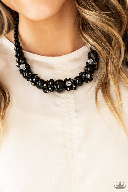 All Dolled UPSCALE - black - Paparazzi necklace