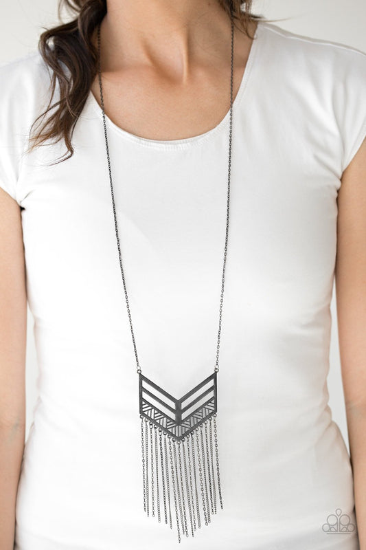 Alpha Attitude - black - Paparazzi necklace