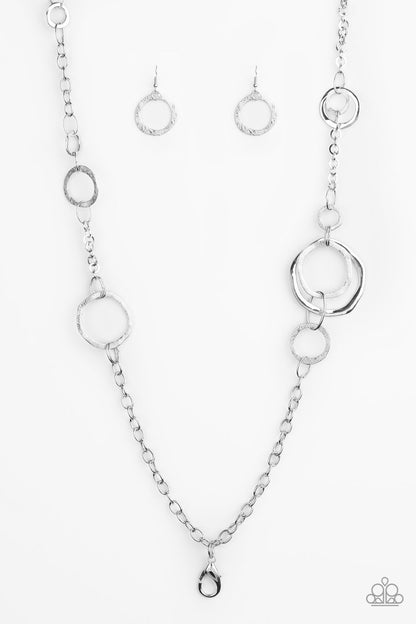 Amped Up Metallics - silver - Paparazzi necklace