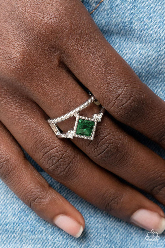 Angling for Attention - green - Paparazzi ring