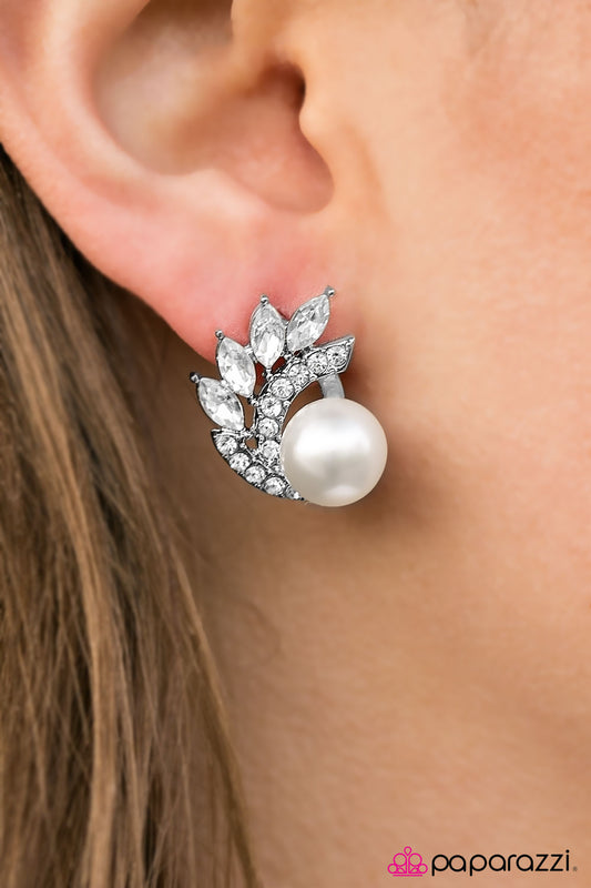 Arctic Blast - Paparazzi earrings