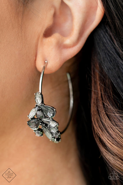 Arctic Attitude - silver - Paparazzi earrings