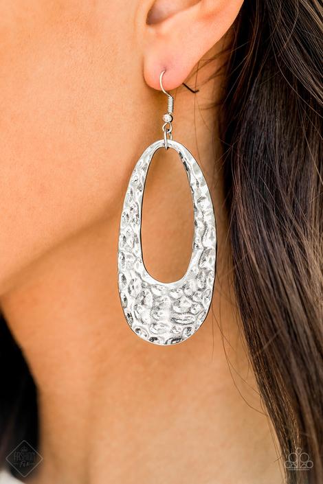 Artisan Abundance -  silver - Paparazzi earrings