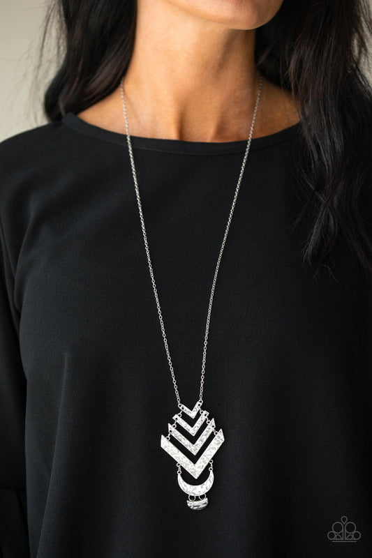 Artisan Edge-silver-Paparazzi necklace