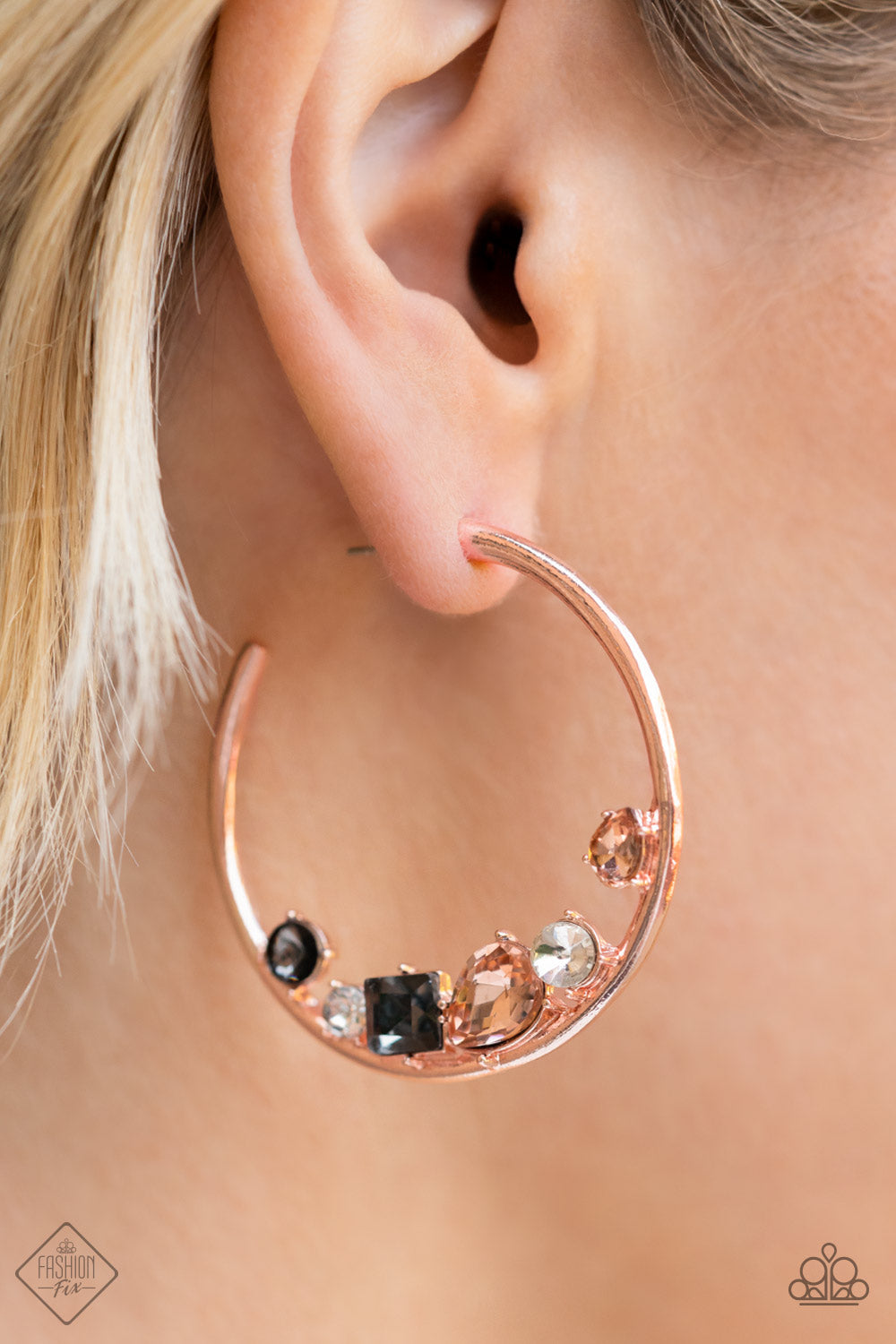 Attractive Allure - rose gold - Paparazzi earrings