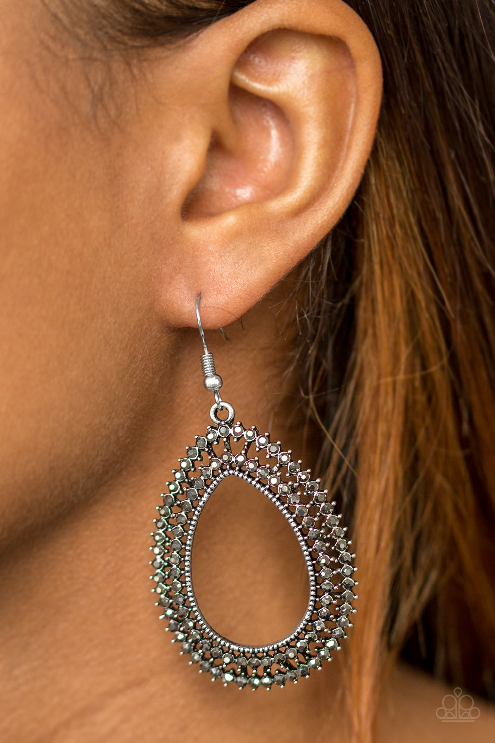 Award Show Sparkle - silver - Paparazzi earrings