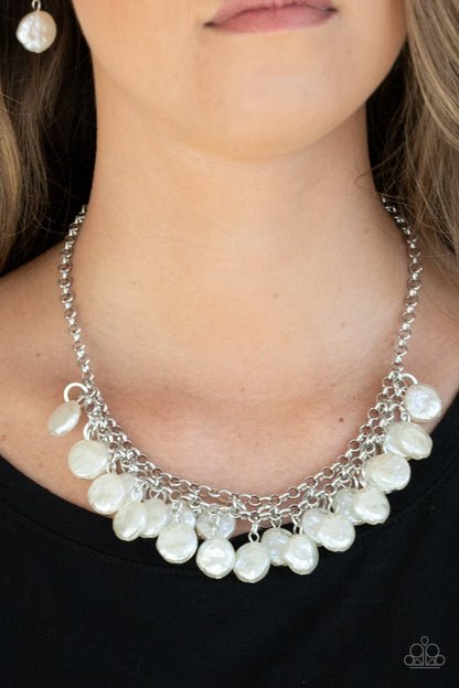 BEACHFRONT and Center - white - Paparazzi necklace