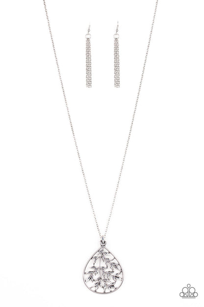 BOUGH Down - silver - Paparazzi necklace