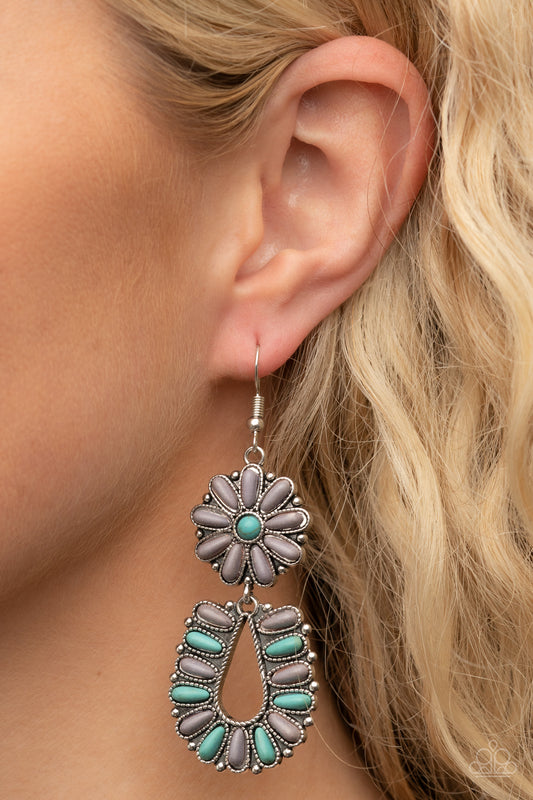 Badlands Eden - silver - Paparazzi earrings