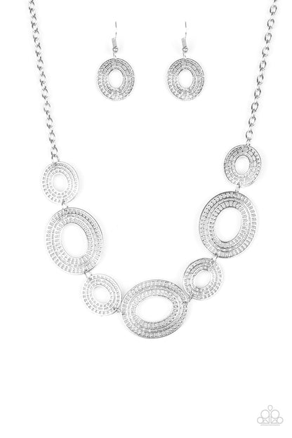 Basically Baltic - silver - Paparazzi necklace