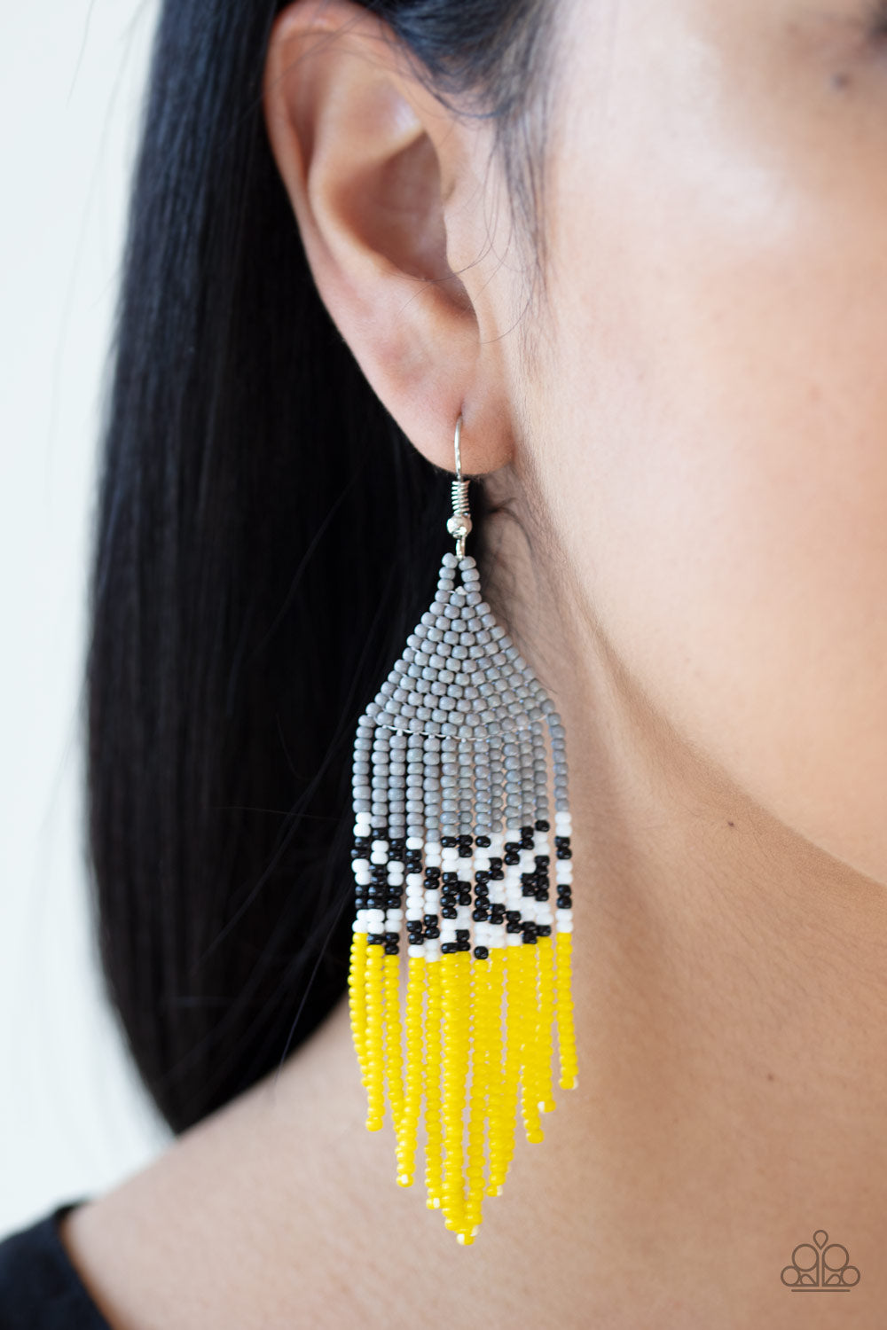 Beautifully BEADazzling - silver - Paparazzi earrings