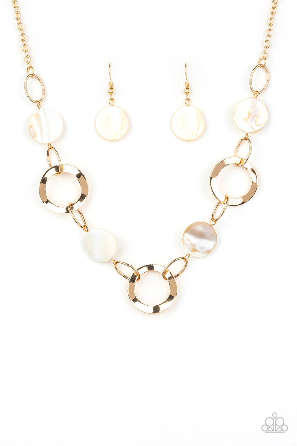 Bermuda Bliss - gold - Paparazzi necklace