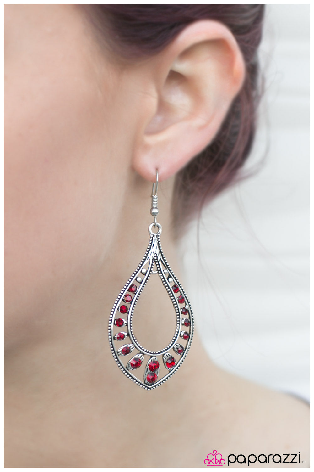 Big Spender - red - Paparazzi earrings