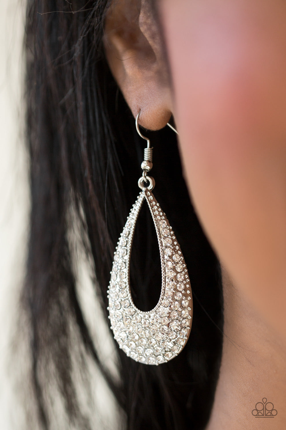 Big spender - white - Paparazzi earrings