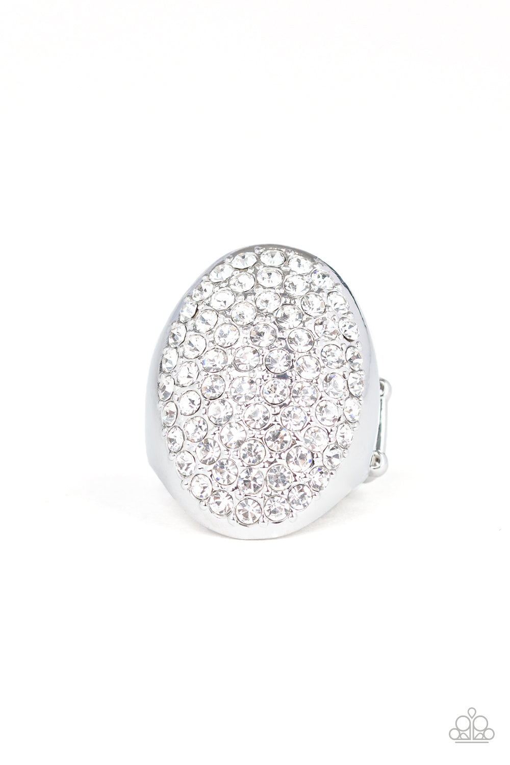 Bling Scene - white - Paparazzi ring