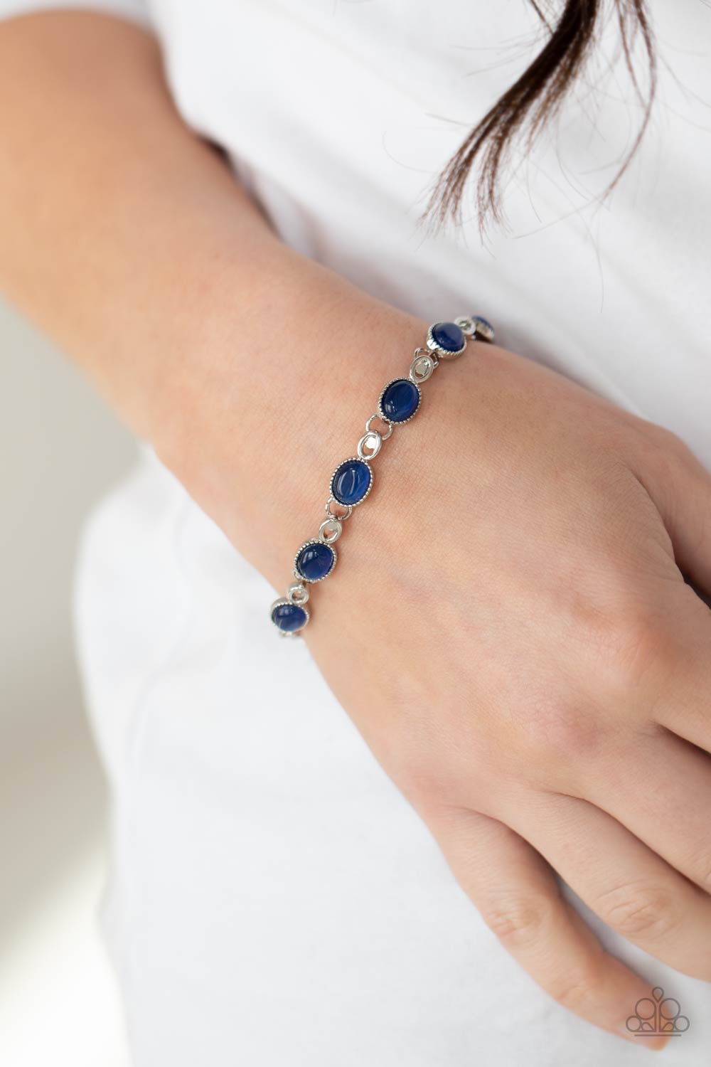 Blissfully Beaming - blue - Paparazzi bracelet