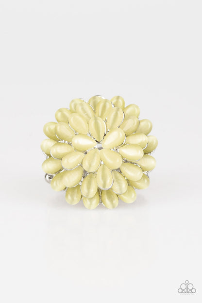 Bloomin Bloomer - yellow - Paparazzi ring