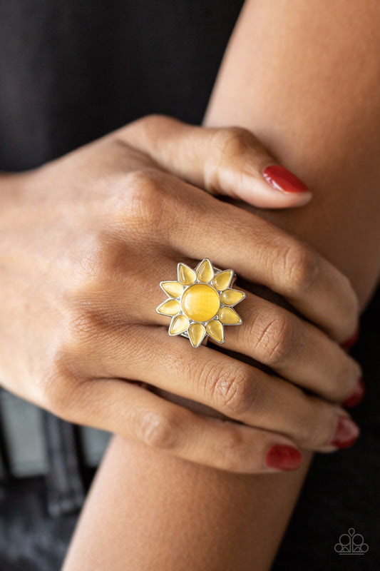 Blossoming Sunbeams - yellow - Paparazzi ring