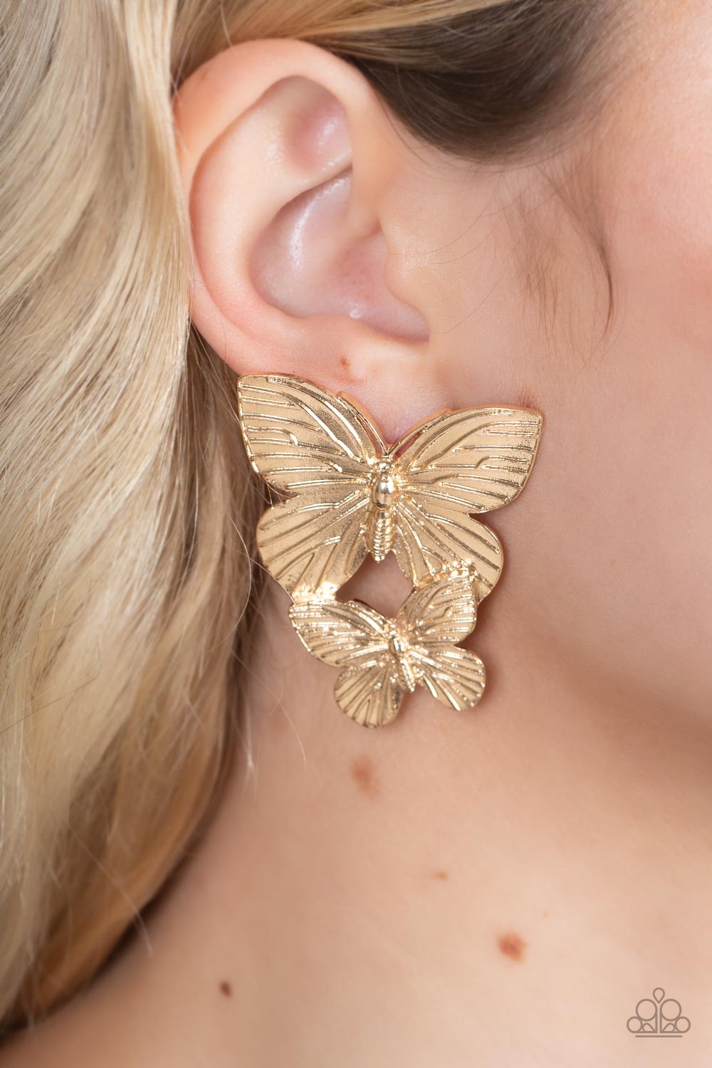 Blushing Butterflies - gold - Paparazzi earrings