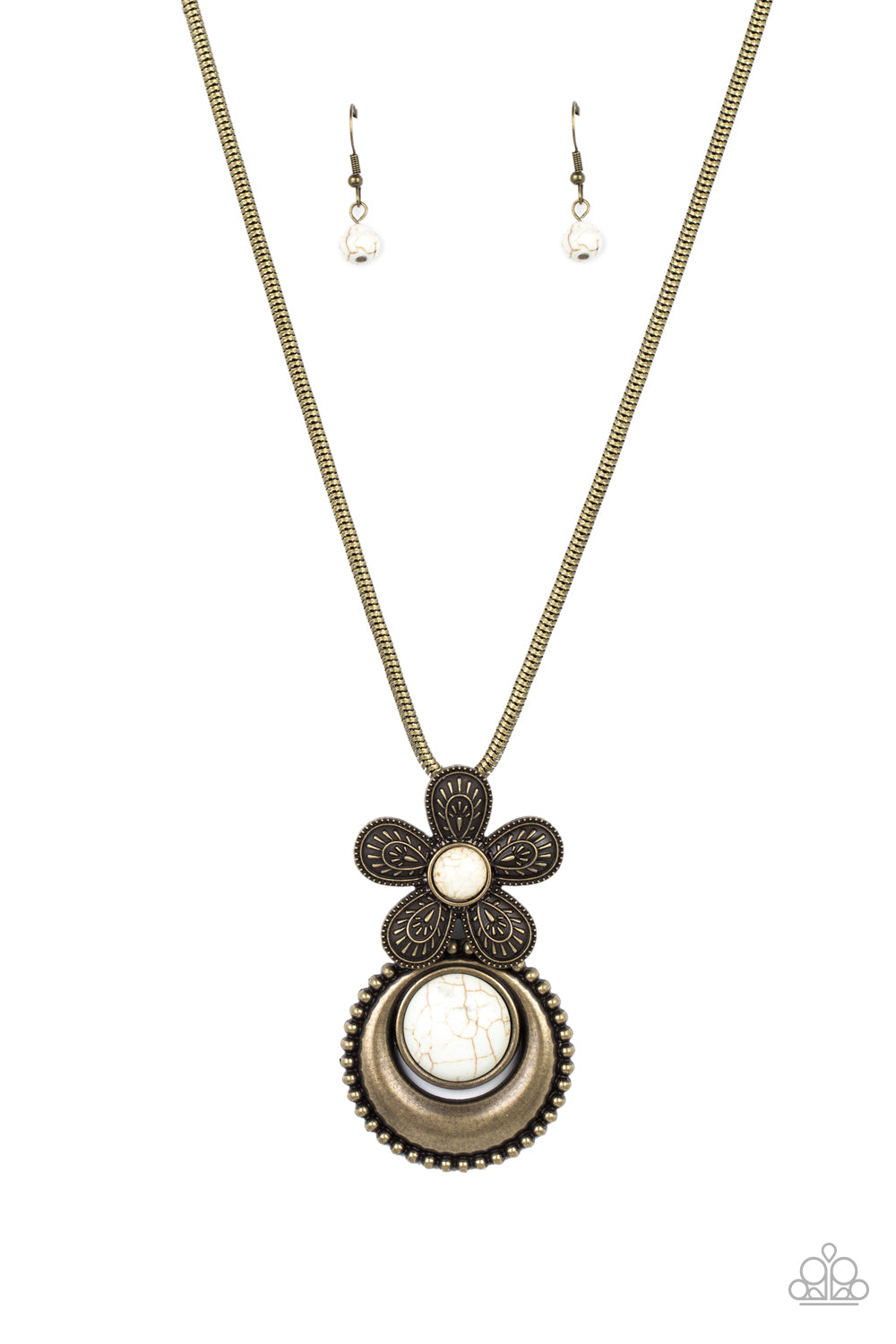 Bohemian Blossom - brass - Paparazzi necklace