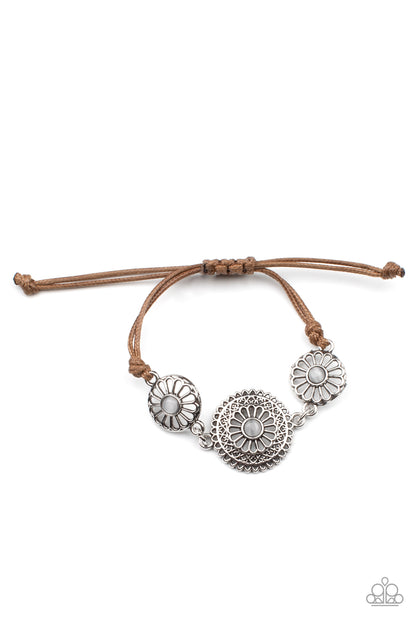 Bohemian Botany - white - Paparazzi bracelet