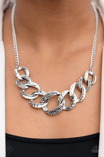 Bombshell Bling - silver - Paparazzi necklace