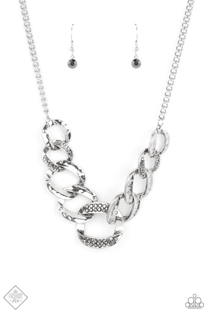 Bombshell Bling - silver - Paparazzi necklace