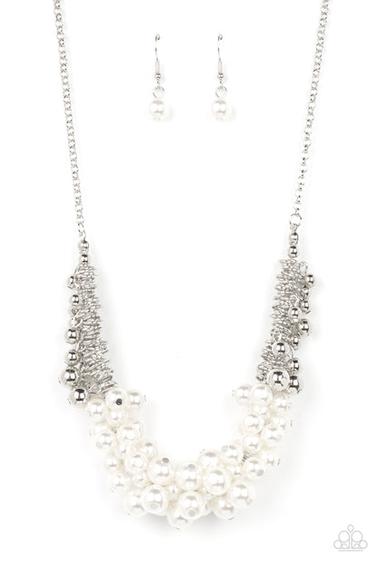 Bonus Points - white - Paparazzi necklace