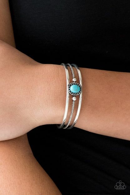 Borderline Borderlands-blue-Paparazzi bracelet