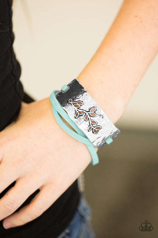 Branching Out - blue - Paparazzi bracelet
