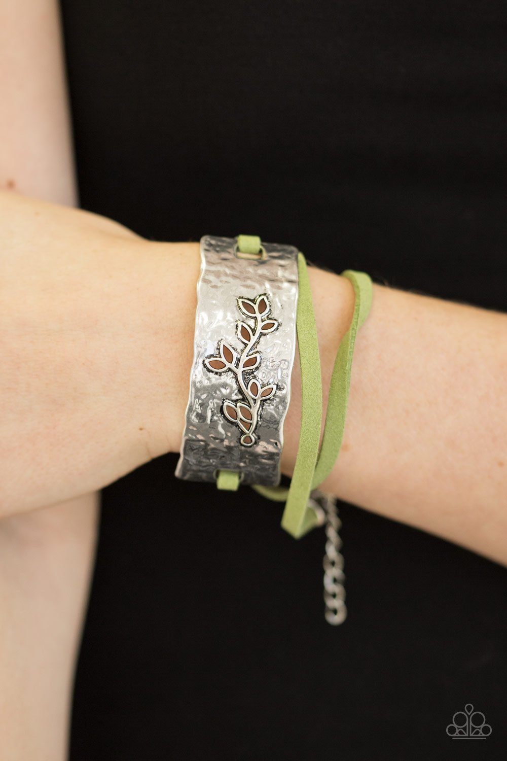 Branching Out - green - Paparazzi bracelet