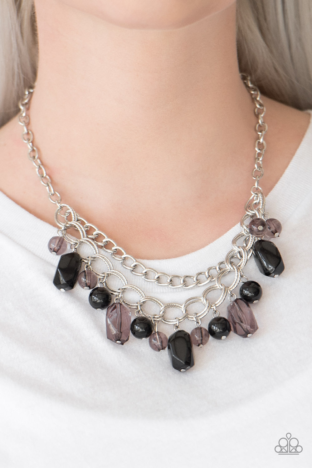 Brazilian Bay - black - Paparazzi necklace